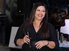 Pamela-Powers-13